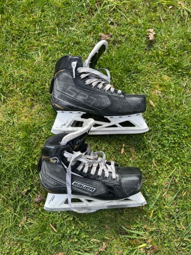Bauer Supreme S27 Goalie Skates - Size 6