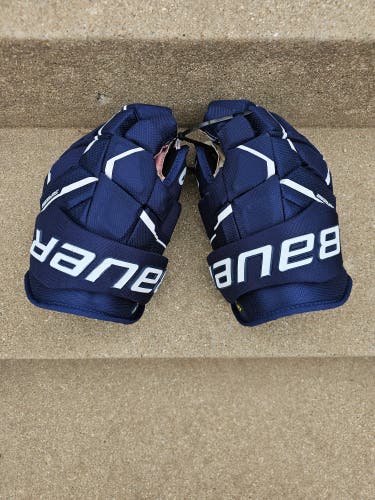 Bauer Supreme M5 Pro Gloves 13" (Used)