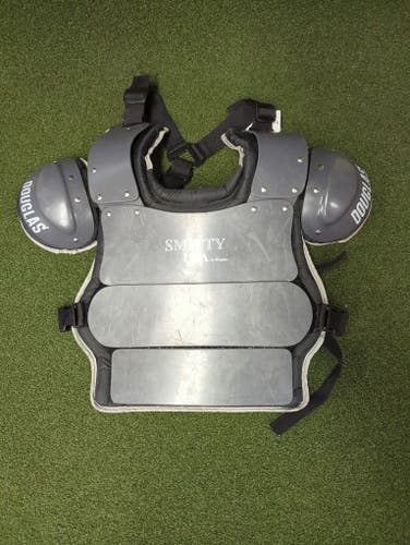 Smitty Umpire Chest Protector(Used)(11046)