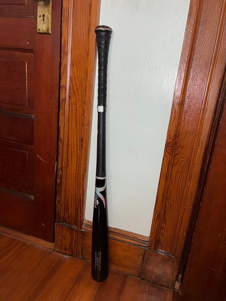 2021 Victus Pro Reserve JC24 Maple BBCOR Certified Bat (-3) 30 oz 33" (Used)