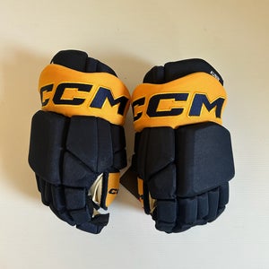 New 14” CCM HGTKPP Pro Stock Hockey Gloves - Navy/Gold