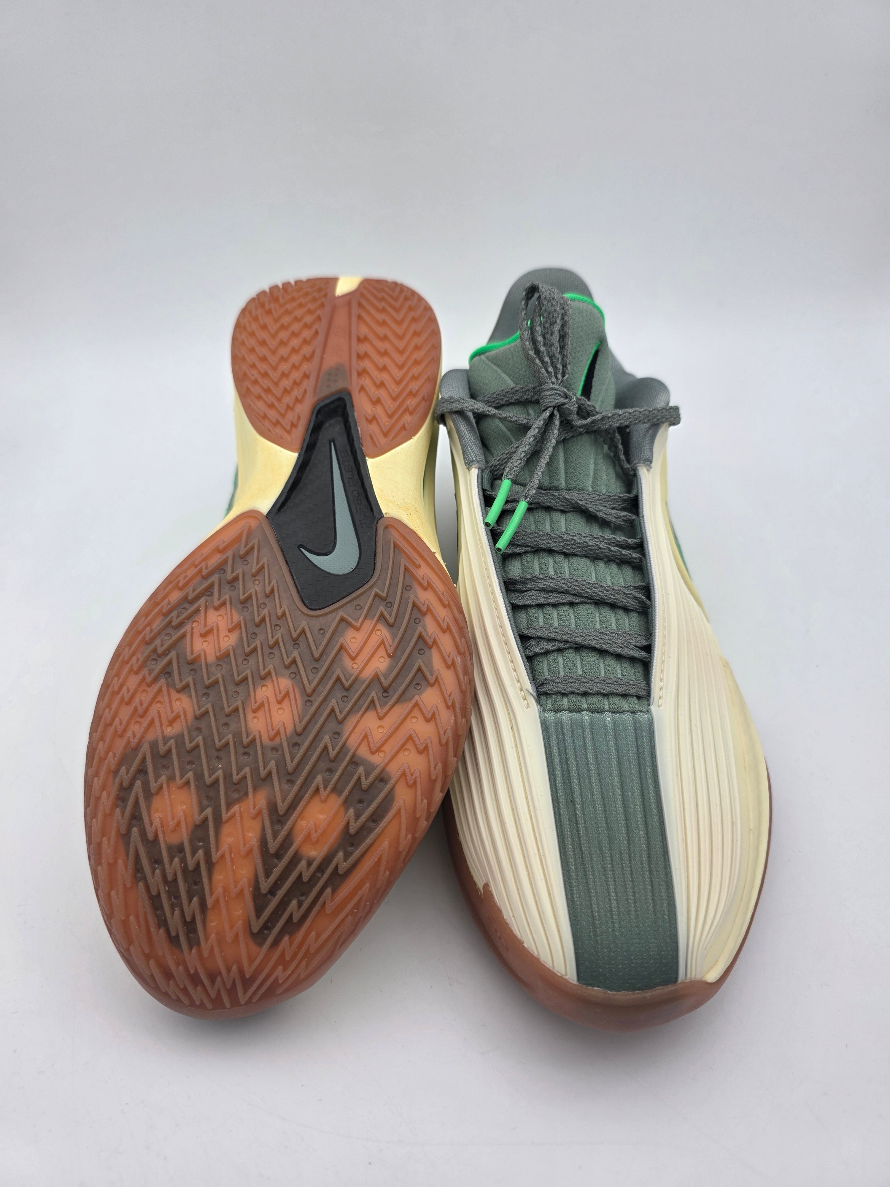 Nike Air Zoom GT Cut 3 Turbo Jrue Holiday Boston Celtics PE IH2371-700 Men\'s 9.5 Nike Air Zoom GT Cut 3 x Jrue Holiday Turbo  main image 3