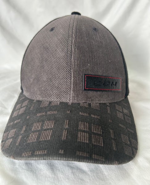 CCM 2 tone Hat