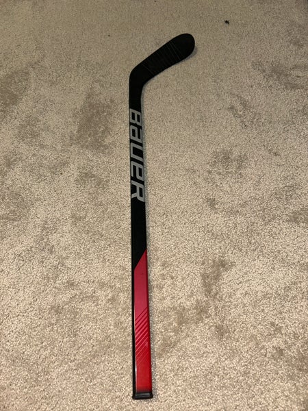 Youth Bauer Mystery Mini Right Handed Hockey Stick Less Than 30 Flex (Used)