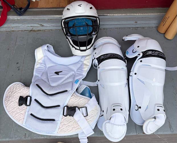 Intermediate Easton Jen schro Catcher's Combo (Used)