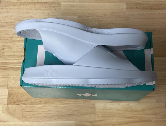 Diadem Court Slides Mens 12 (Arctic Mist)