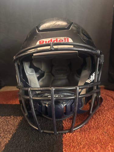 Youth Medium Riddell SpeedFlex Helmet (Used)