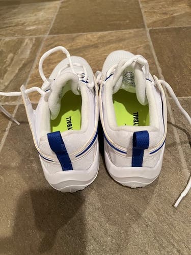 Nike Zoom Hyperace2 Volleyball Sneakers **NEW** Men's sz 9.0/Women's sz 10.0