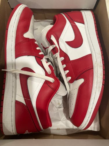 Red Unisex Size M 11.0 (W 12.0) Adult Air Jordan 1 Low Shoes (Used)