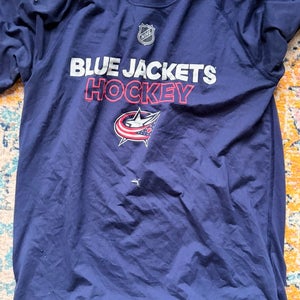Large Men's  Columbus blue jackets Adidas Shirt (Used)