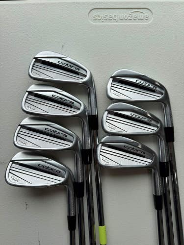 Cobra 2023 KING Tour Iron Set 4-PW NS Pro 950GH Regular Flex -1/4 NEAR MINT