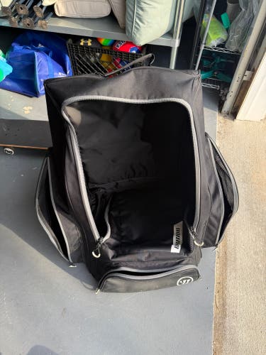 Warrior hockey Bag (Used) backpack