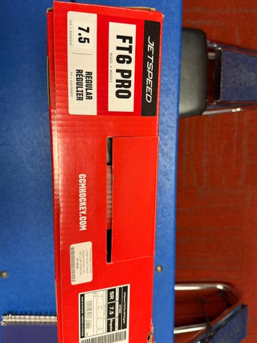 *BRAND NEW- PROSHOP SALE* CCM JetSpeed FT6 Pro Hockey Skates SIZE 7.5 (New)
