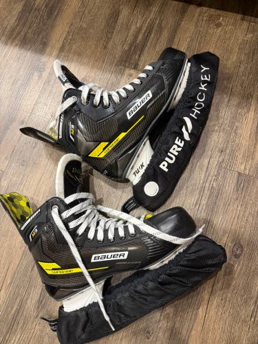 2022 Bauer Supreme M3 Hockey Skates 10.5 (Used)