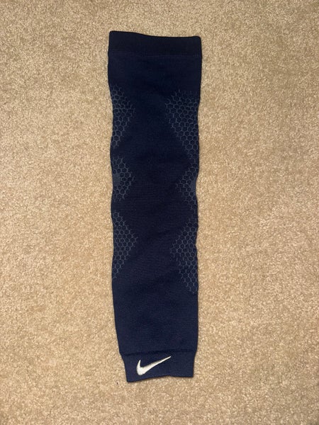 Nike Arm Sleeve/Compression Sleeve
