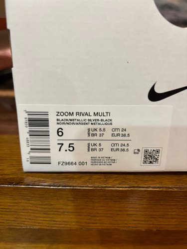 Black Unisex Youth 6.5Y (Big Kids / Youth) Nike (New)