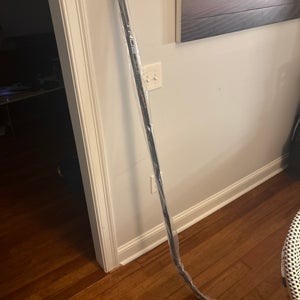 Senior True Right Handed Hockey Stick 85 Flex (New)
