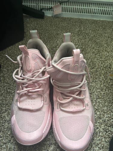 Men's Size M 11.0 (W 12.0) Shoes (Used)