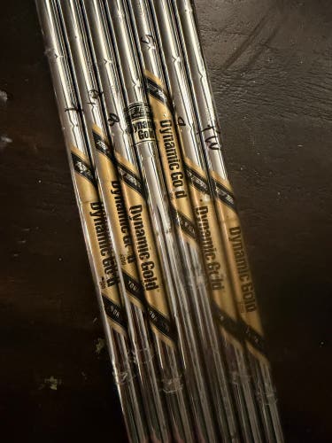True Temper Dynamic Gold S200 Iron Shaft Pulls | 4-PW | .355 Taper | Clean Tips
