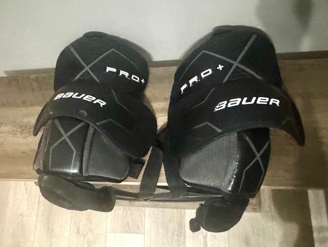 Bauer Pro + Knee Pads Senior Pro Stock (Used)