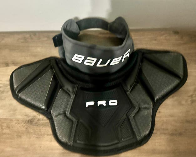 Bauer Pro Neck Guard Senior (Used)