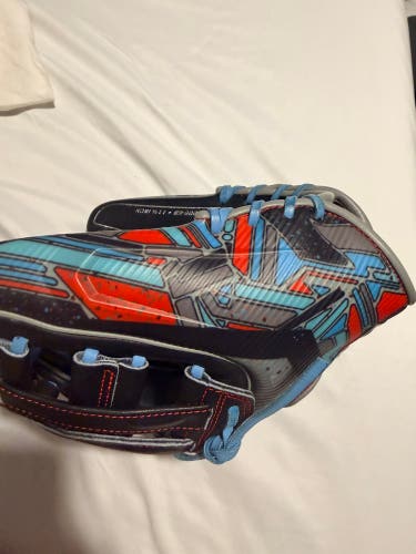 2025 Rawlings REV1X RH Infield Baseball Glove 11.75" (New)