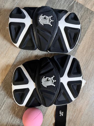 Large Adult Brine King V Arm Pads (Used)