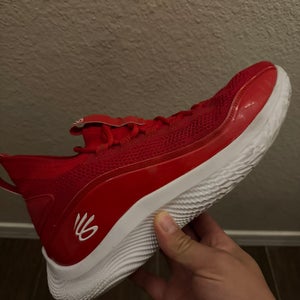 Curry 8’s size 11.5