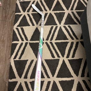 Senior Bauer Proto2 Left Hand Hockey Stick P28M 82 Flex Pro Stock (Used)