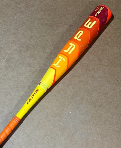 Used USSSA Certified 2025 Easton Hype Fire Composite Bat 31" (-10)