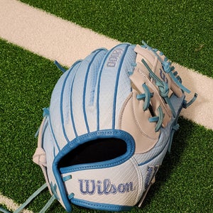 2025 Wilson RH Infield Softball Glove 12" (New)