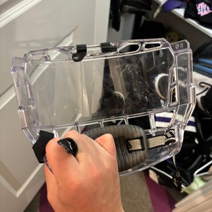 Medium Bauer Concept 3 Full Shield (Used)