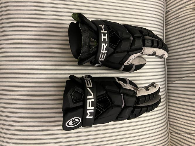 Maverik Max Lacrosse Gloves (New)