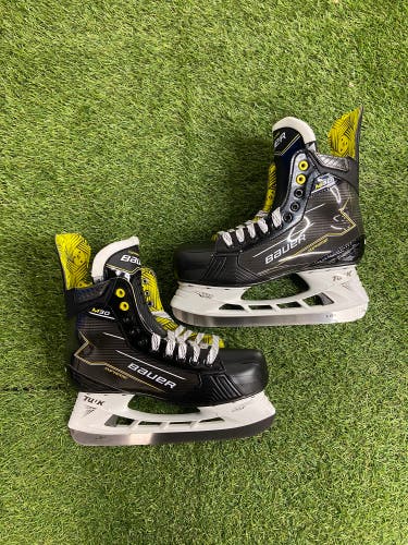 Bauer Supreme M40 Hockey Skates | Senior Size 9