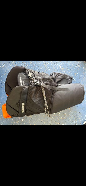 Senior Large Bauer Hockey Pants (Used)