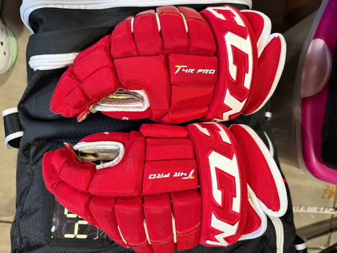 CCM HG4RPro Gloves 14" (Used)