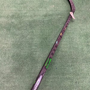 CCM Ribcor Trigger 5 Pro - P29 85 flex right handed