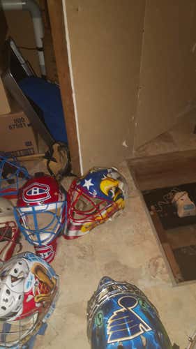 ice hockeyTeam USA replica goalie mask,