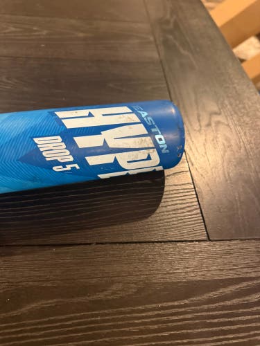 2024 Easton Hype Fire Composite USSSA Certified Bat (-5) 27 oz 32" (Used)