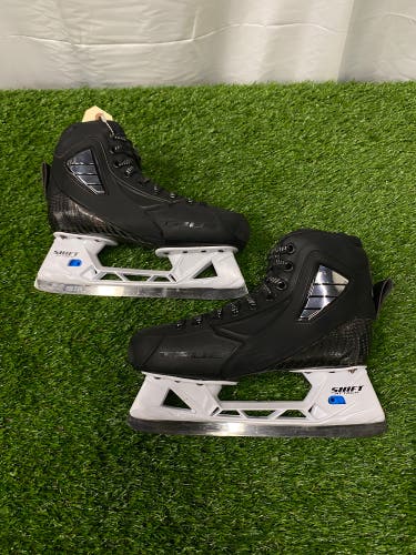 True Custom Pro Hockey Goalie Skates | Intermediate Size 5