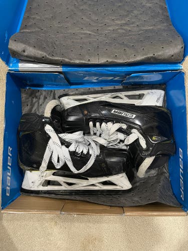 2018 Bauer Supreme 2S Pro Hockey Goalie Skates Regular Width 9.5 (Used)