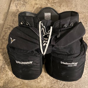 Senior Large Vaughn Velocity V6 2200 Pro Hockey Goalie Pants (Used)