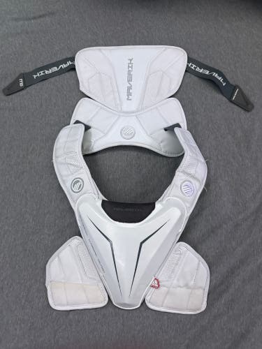 Medium Adult Maverik M5 Shoulder Pads (Used)