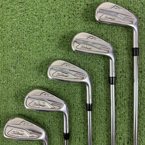 Titleist AP2 718 Forged Iron Set 6-PW Dynamic Gold S300 Stiff Flex +1/2 Long