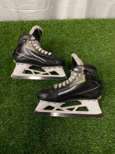 Bauer Elite Hockey Goalie Skates | Intermediate Size 5 (Fit 2)
