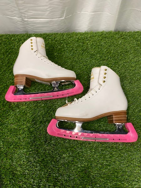 Jackson Ultima Freestyle Figure Skates | Adult 6 (B)