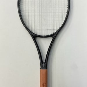 Used Wilson RF 01 Grip Size 4 1/8