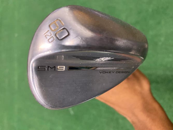 Used Men's Titleist Vokey SM9 Right Handed 60' Wedge