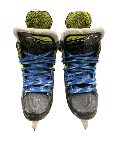 Used Bauer VAPOR 3X Junior Hockey Skate Junior 02.5 11613-S000179071