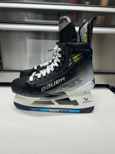 Bauer Vapor Hyperlite2 Hockey Skates OHL Pro Stock Size 7 FIT 3 263mm (New)